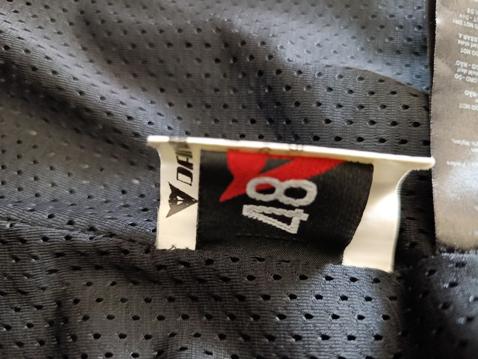 Sprzedam kombinezon motocyklowy DAINESE rozmiar 48