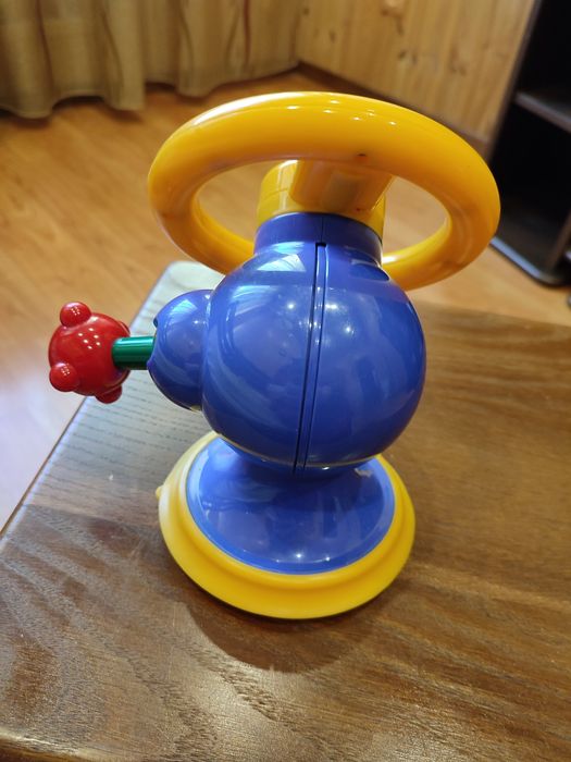 Разные  игрушки давно минувших лет в новом состоянии-договорная,читайт