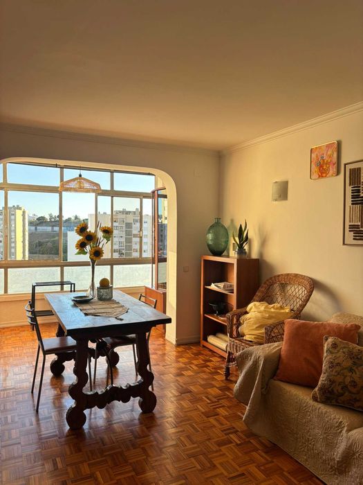Quarto em Alfornelos | Metro Linha Azul