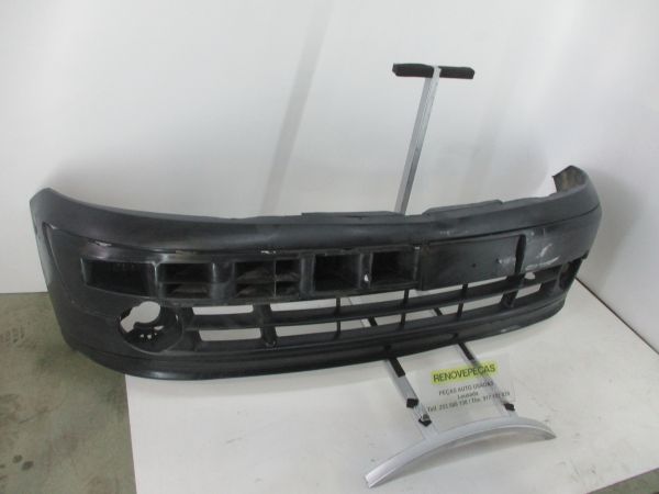 Pára-choques frente RENAULT Kangoo (KC0/1_)