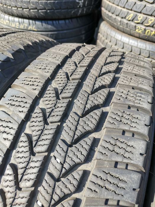 bus zima 235/65/16C Goodyear UltraGripp Cargo z 2025r 4szt