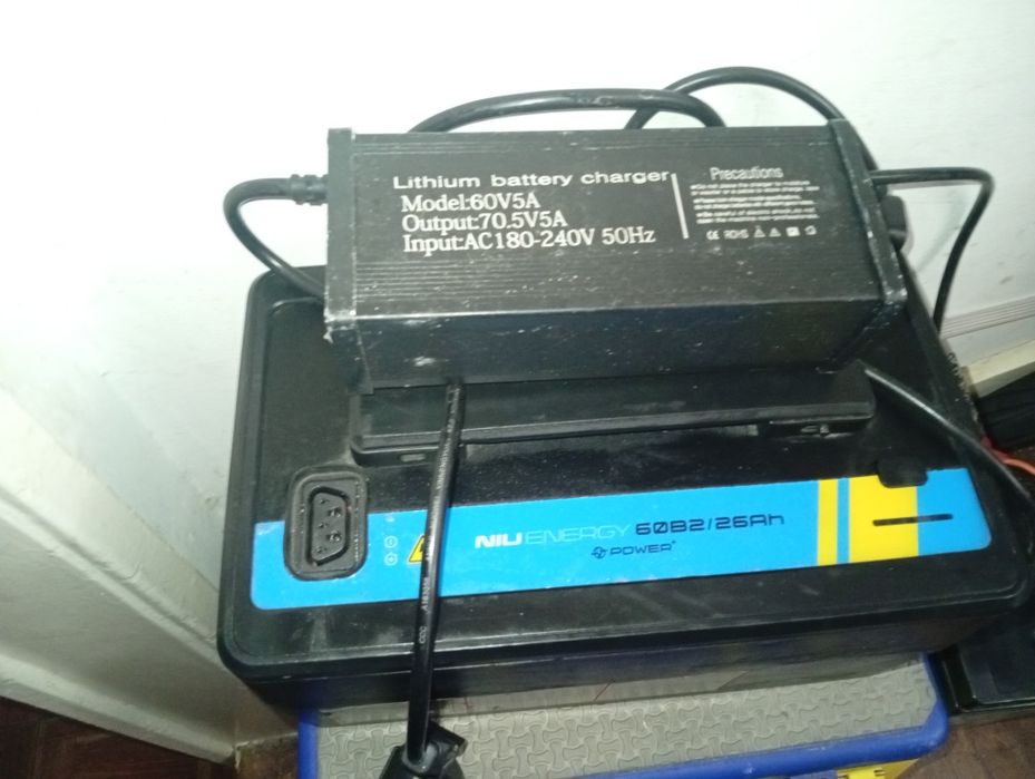 Vendo bateria de lítio 60v 26ah niu