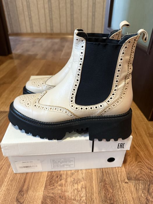 Ботильони жіночі/ Ботинки - броги жіночі