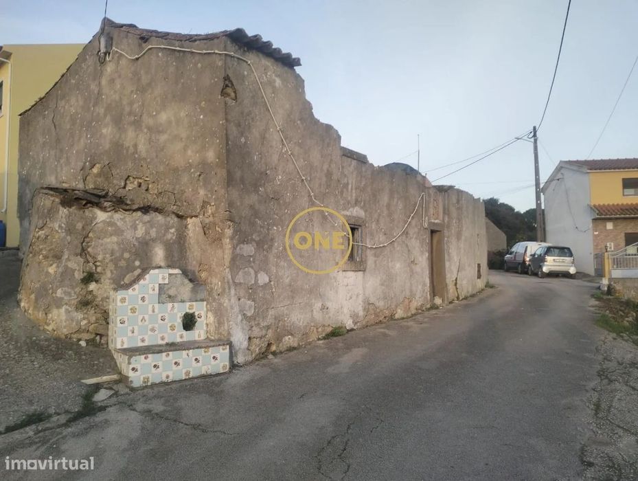 Moradia em Ruínas com Projeto Aprovado – Cachoeira, Milharado (Mafra)