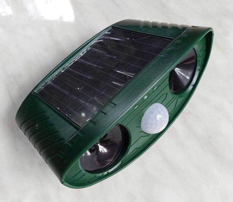 Ультразвуковой отпугиватель собак, котов, птиц и мышей для улицы T-900