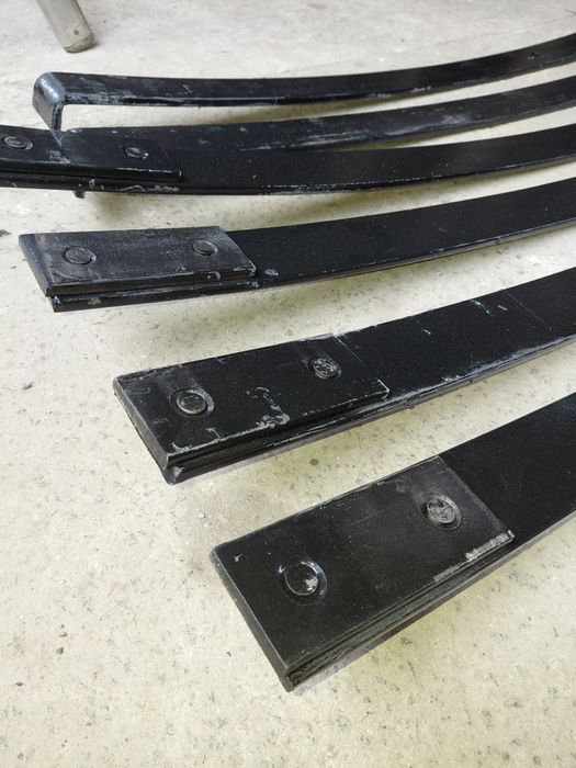 Листи ресор Зіл 4331(Зил 4331)нові.усиленні(товщ.11мм)задн.та передні