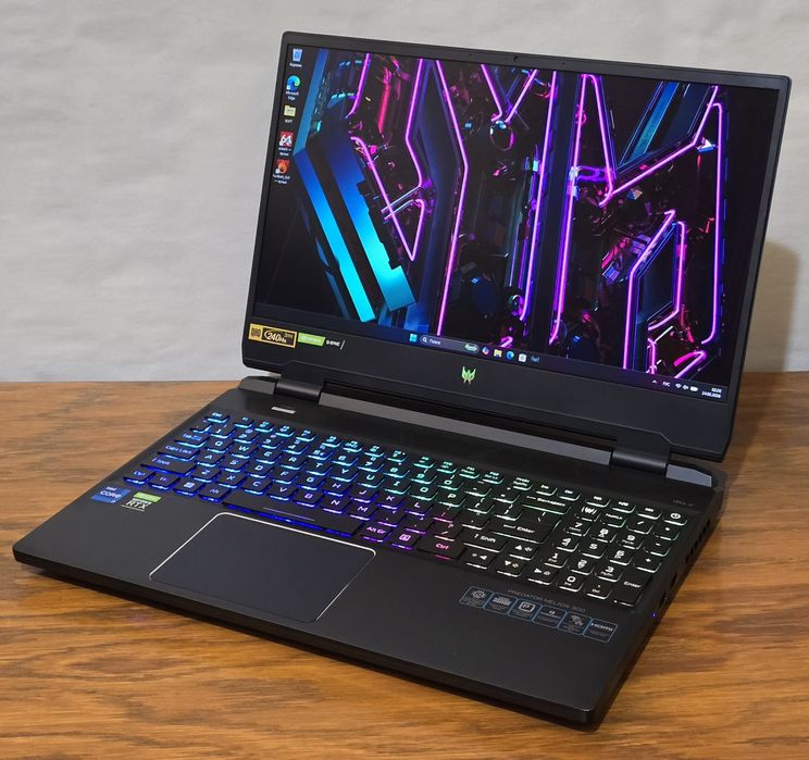 Acer Predator Helios 300 RTX3070ti i7-12700H 2к240 гц