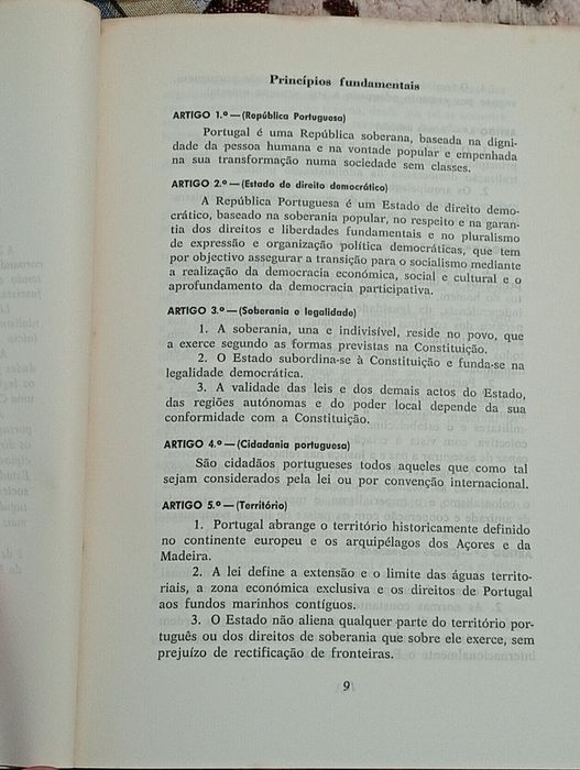 Constituição da República Portuguesa 1 Revisão