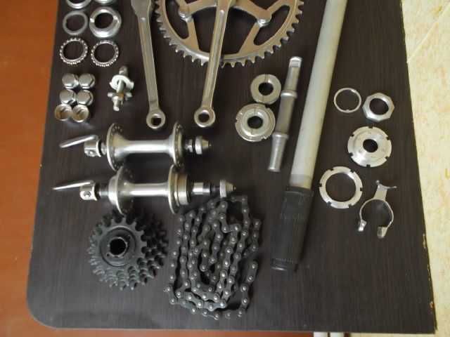 Педали, тормоза, шатун, втулки старт-шоссе хвз, рулевая.