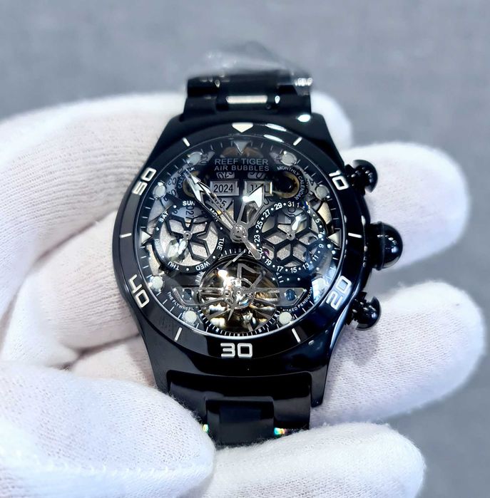 Чоловічий годинник Reef Tiger RGA703 Black Bubble Automatic Skeleton