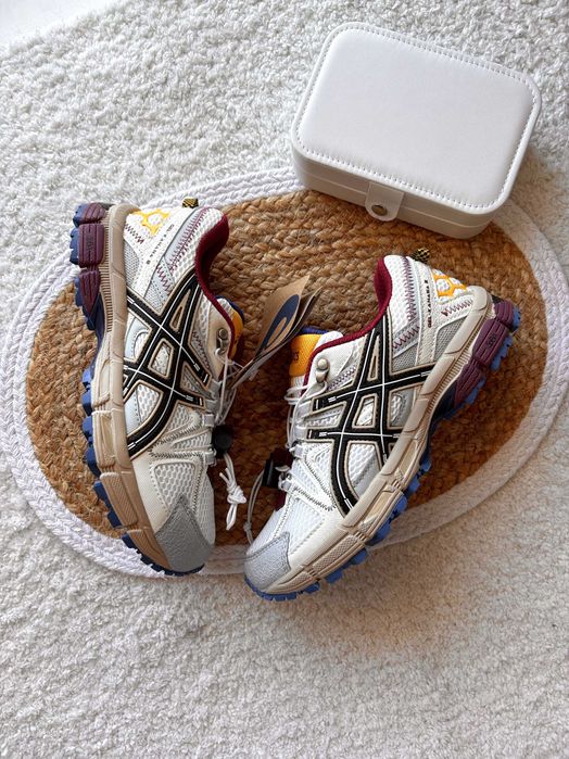 41, 42 розмір Кросівки чоловічі білі асікс гель кахана весна asics