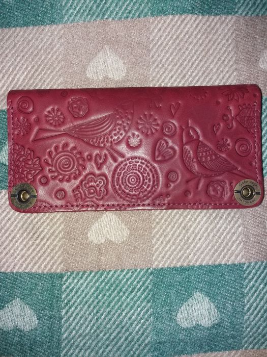 Новый кожаный кошелек