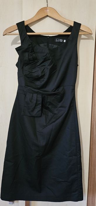 Sukienka Ryłko r.34