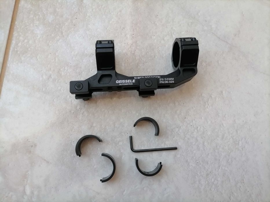 Моноблок Geissele Super Precision 30mm Extended для AR-15/M4 на вівер під 30труб, кільця Spina.