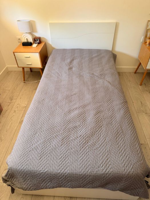 Cama de solteiro