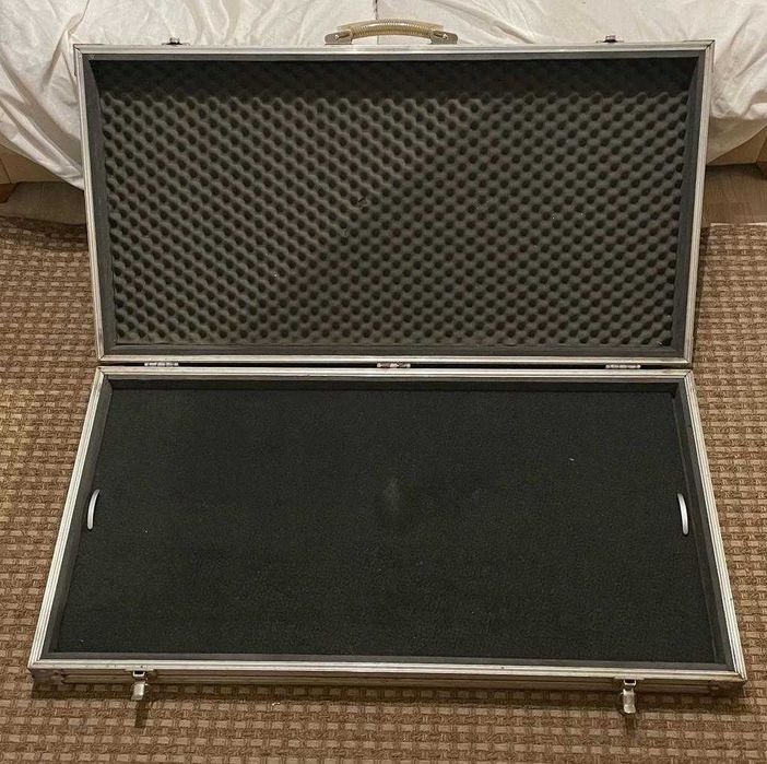 Vendo Pedalboard Case muito Robusta