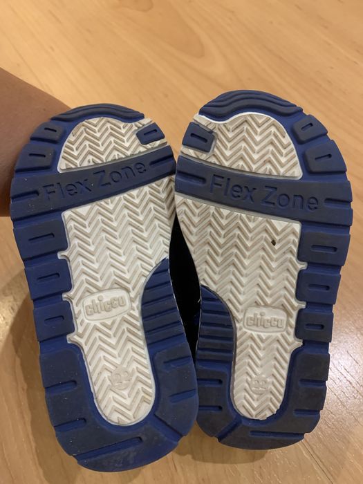 Ténis com palmilha em pele Chicco Tamanho 22