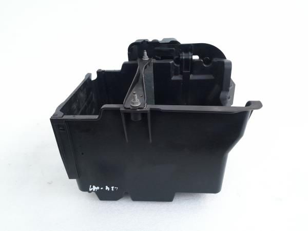 Base / caixa da bateria FORD Fiesta VI (CB1, CCN)