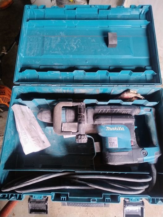 Młot udarowy Makita SDS max
