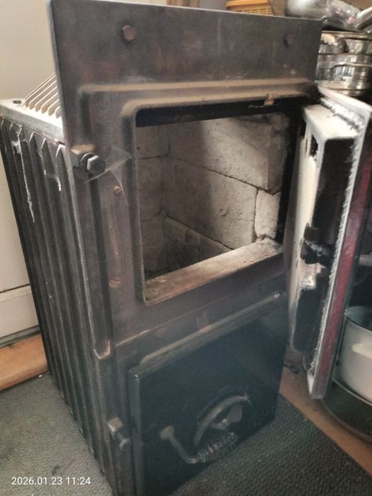 Камін привезений з Німеччини