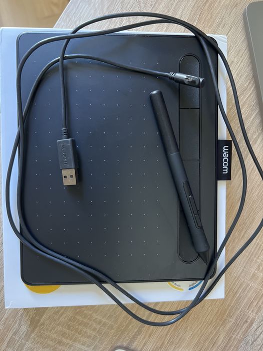 Планшет графічний wacom intuos S