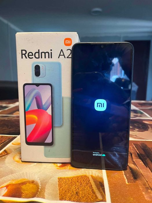 2 telemóveis em bom estado