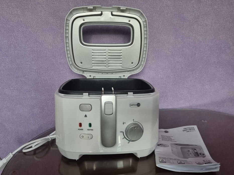 Nowa Frytkownica domowa 2,2 l moc 1800 WATT SwitchOn