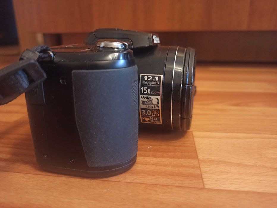Продам фотоапарат Nikon Coolpix L110
