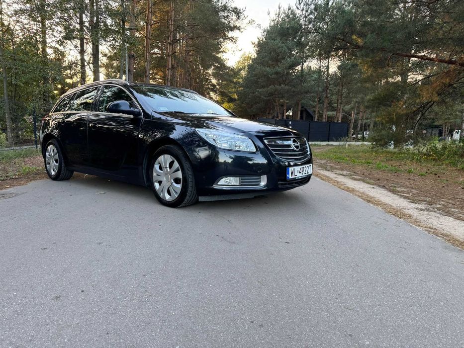 Opel insignia 2011r