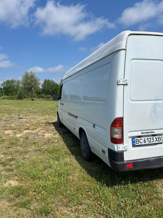 Mercedes Sprinter