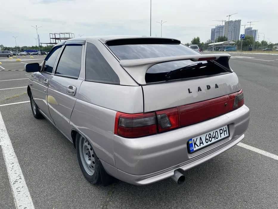 Продам  авто  Ваз-2112