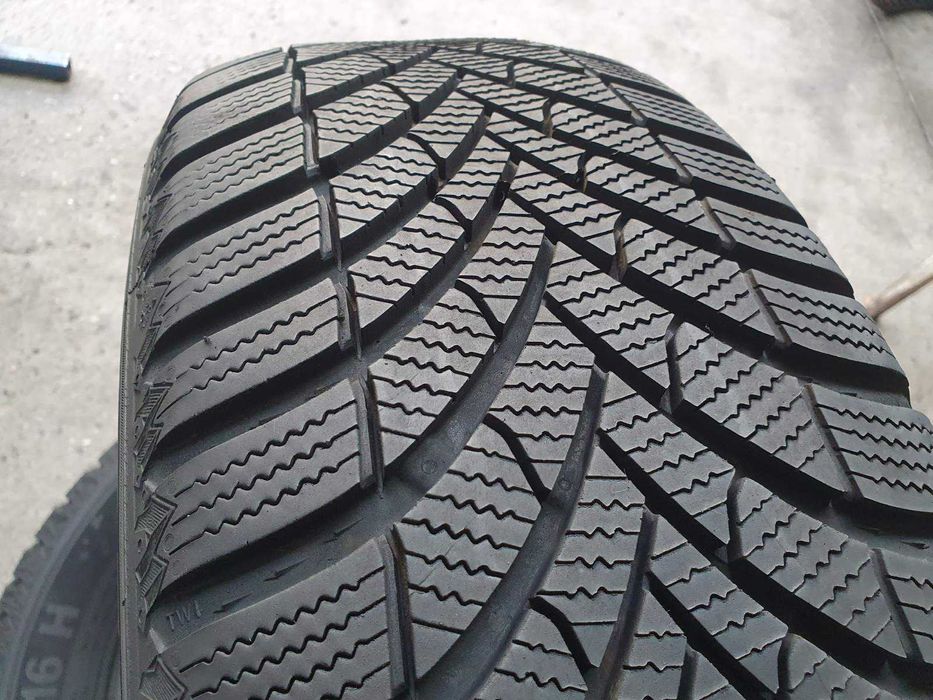 2x Semperit Speed Grip 5  215/70r16  7,7mm