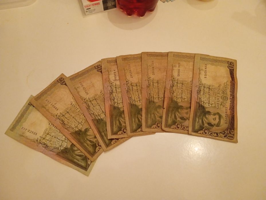 Notas de 20 escudos