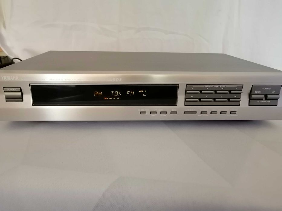 Sprzedam Japoński tuner YAMAHA TX-492 rds oryginał.
