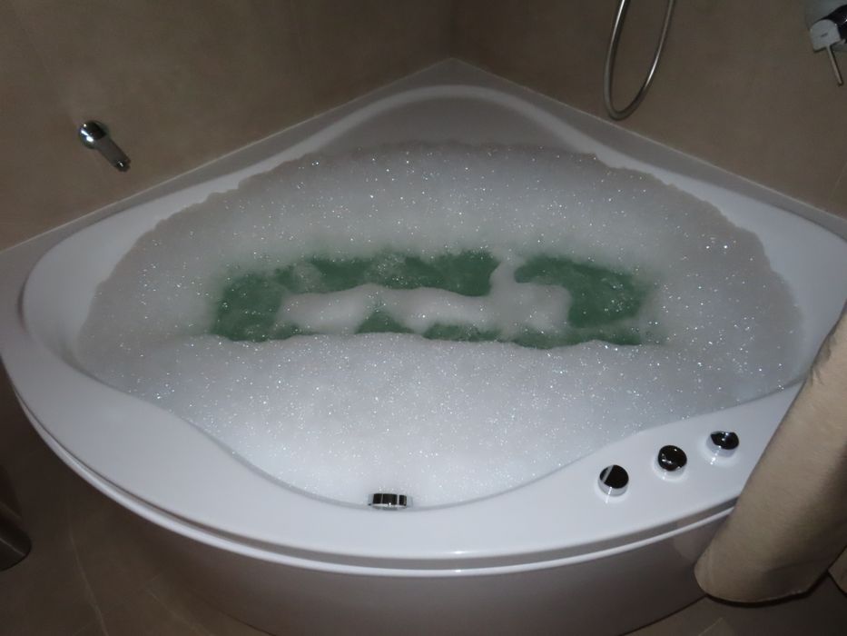 Романтическая SPA квартира с джакузи • метро Спортивная посуточно