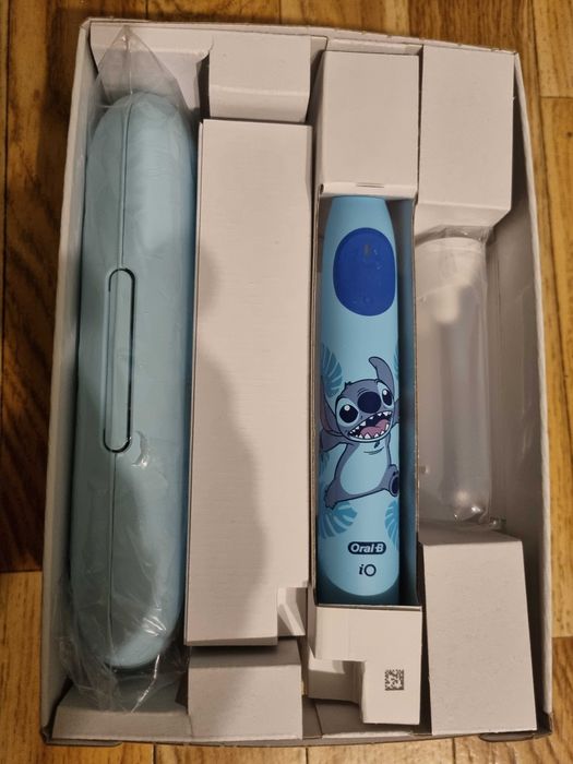 Oral-B iO Kids Disney Stitch elektryczna szczoteczka z melodyjką.