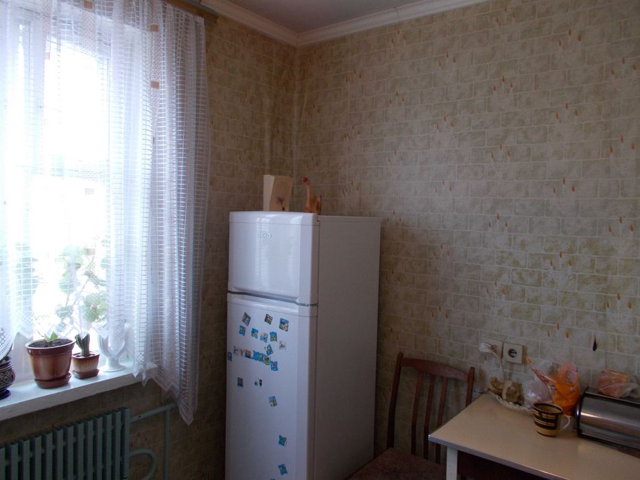 Здається 1-кім центр вул Гагаріна біля Філармонії.Тільки дзвонити