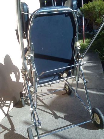 Carro bebé de coleção Sobrinca vintage com + de 50 anos