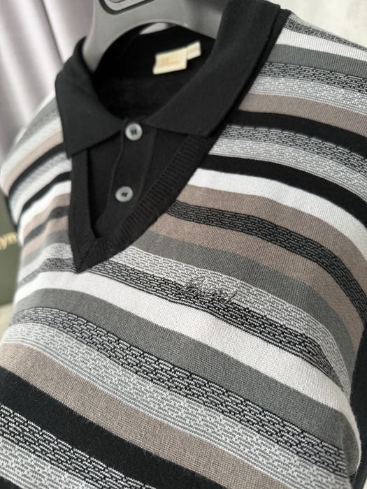 Кашемировый свитер Brioni