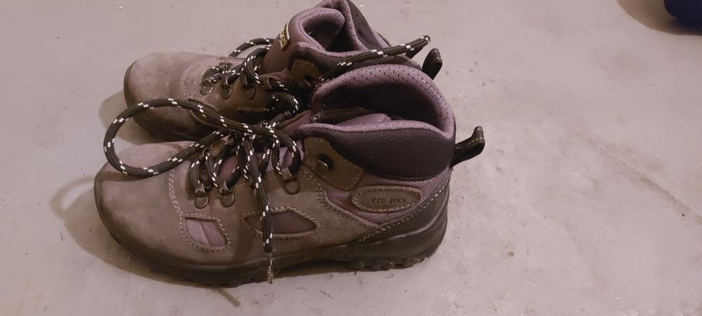 Buty trapery górskie rozm. 32