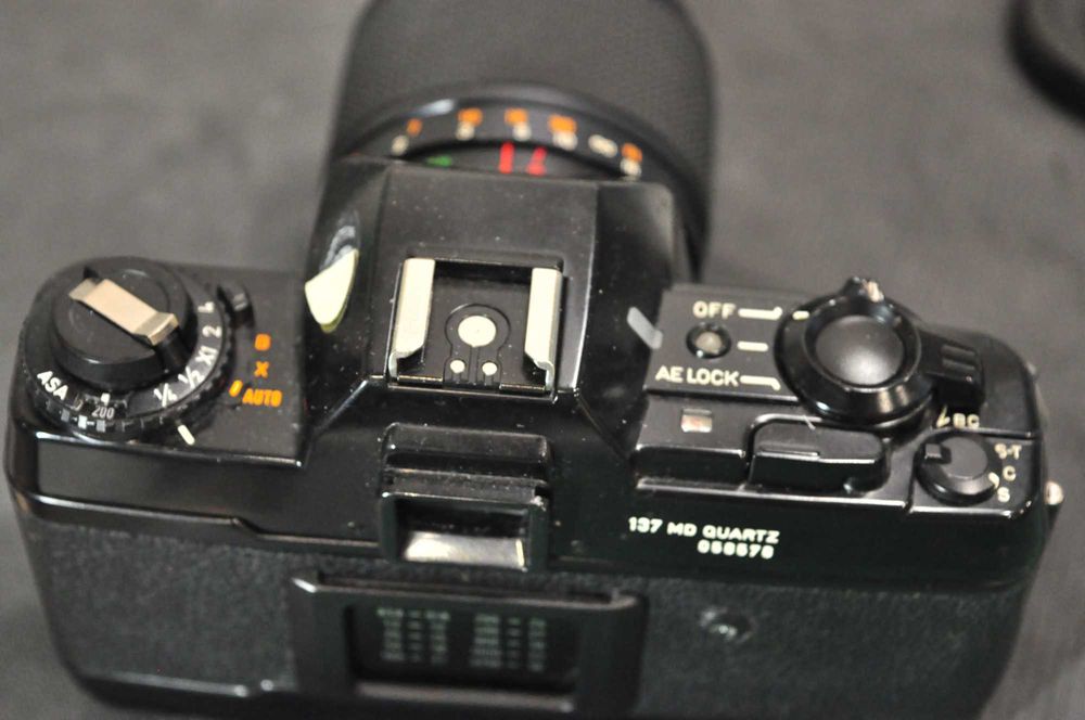 Contax 137MD/Yashica MC zoom 36-70