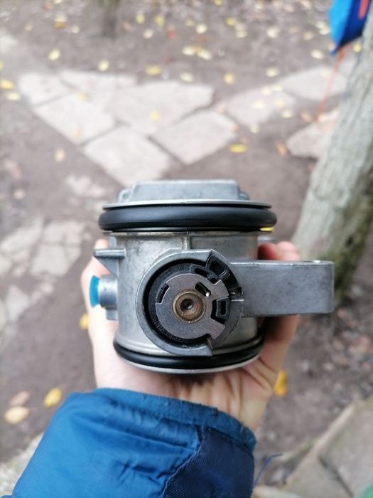 Дросельна заслонка Reanult Laguna 2