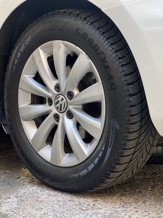 Продам Volkswagen Passat 2014