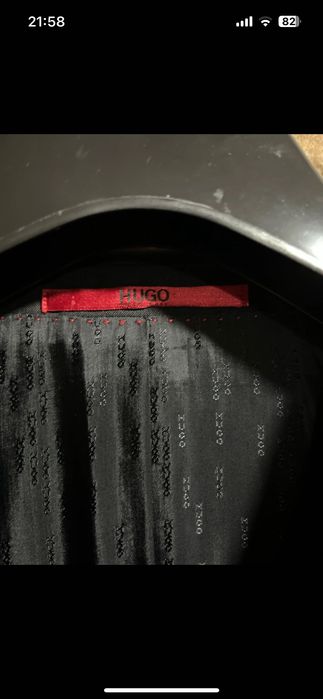 Fato Hugo Boss - Tamanho 40/42