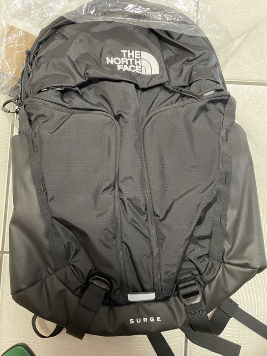 Nowy plecak The north face Surge czarny