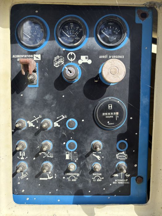 PLATAFORMA ELEVATÓRIA GÉNIE 4x4 Gasoleo