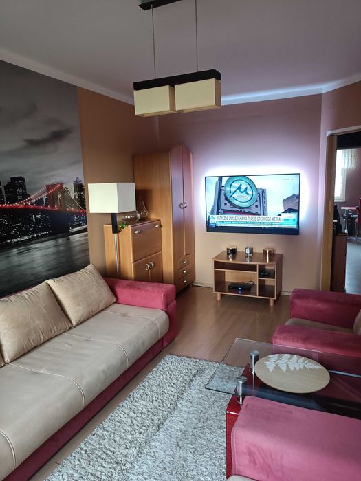 Wynajmę mieszkanie 50m, 2 pokoje, parter.
