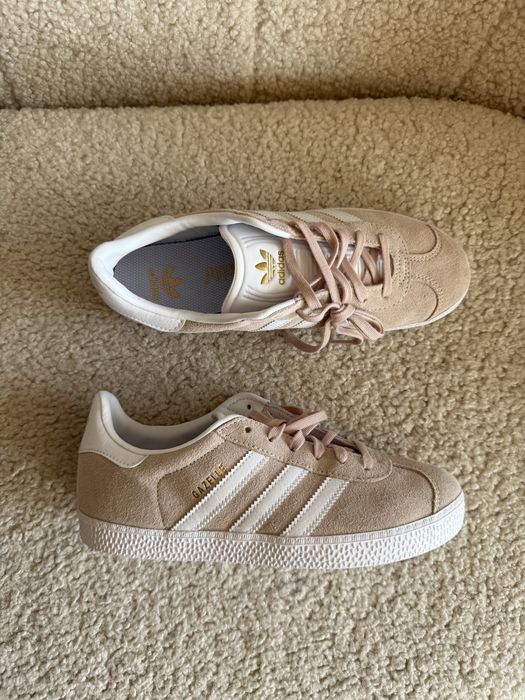 Кросівки кроссовки Adidas Gazelle 38,5p