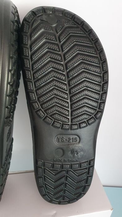 Crocsy nowe męskie czarne w rozmiarze 45