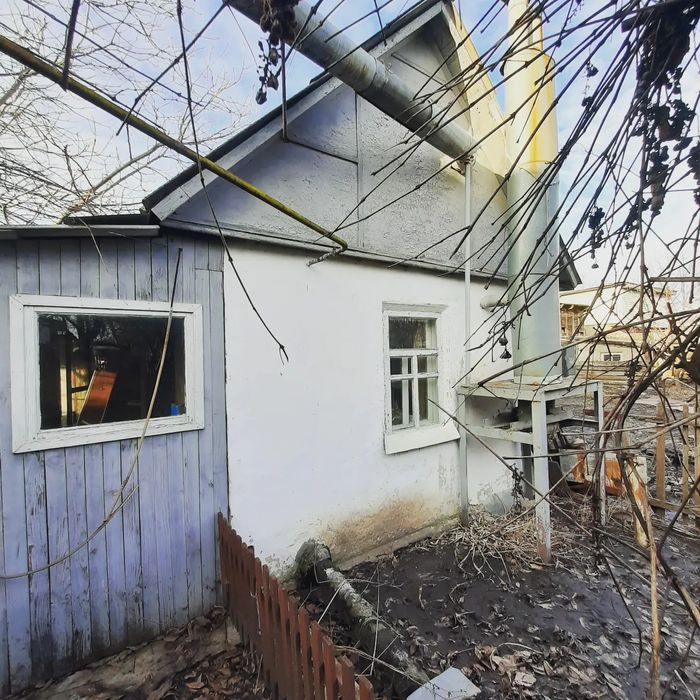 Продам частину будинку КВРЗ